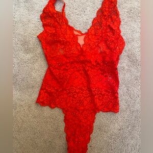 We are HAH lace bodysuit red large NWT